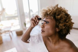 Thumbnail voor Deze viral mascara wil je hebben voor de feestdagen (juist ook als je korte wimpers hebt)