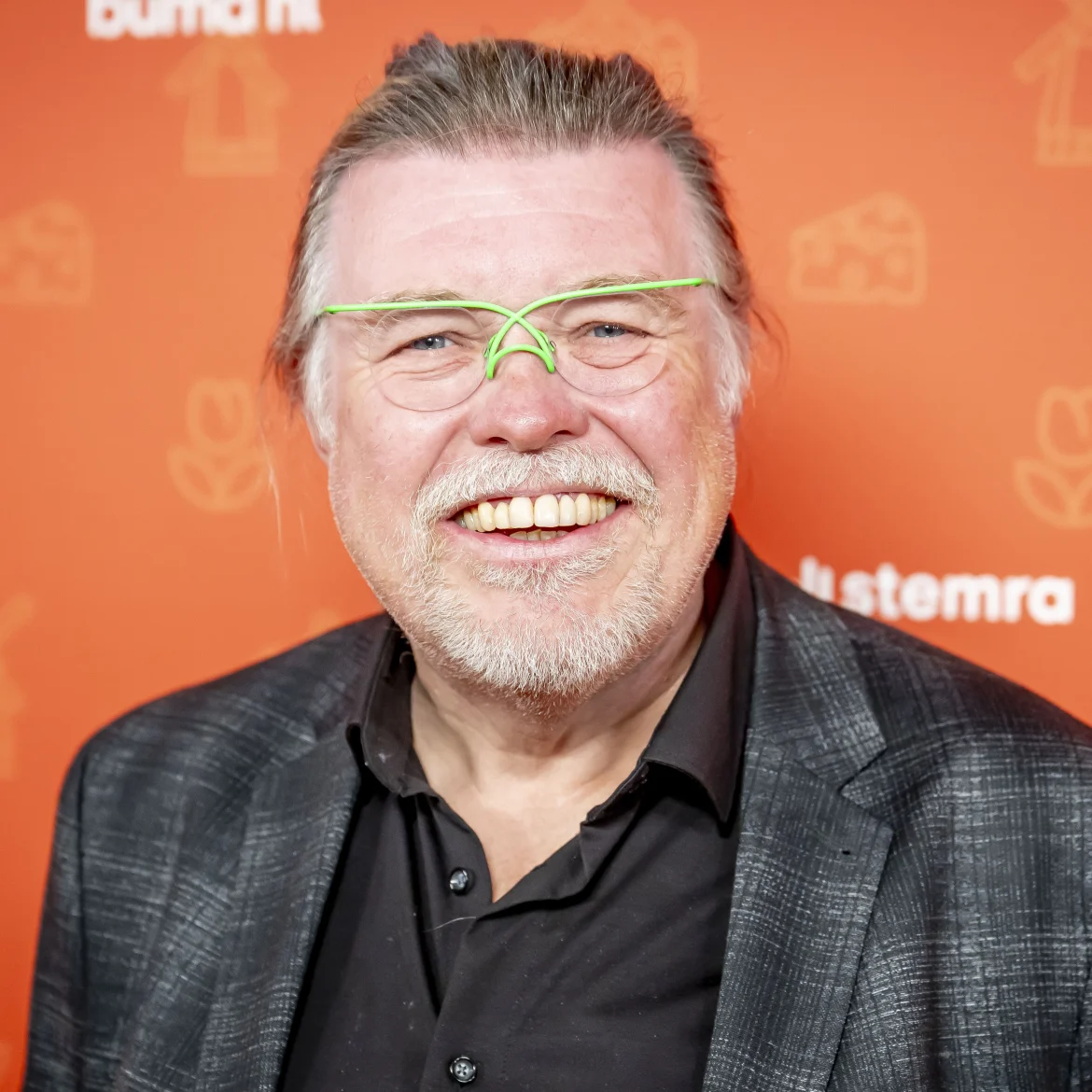 Ruim 1500 mensen brengen laatste groet aan René Karst: 'Onwerkelijk'