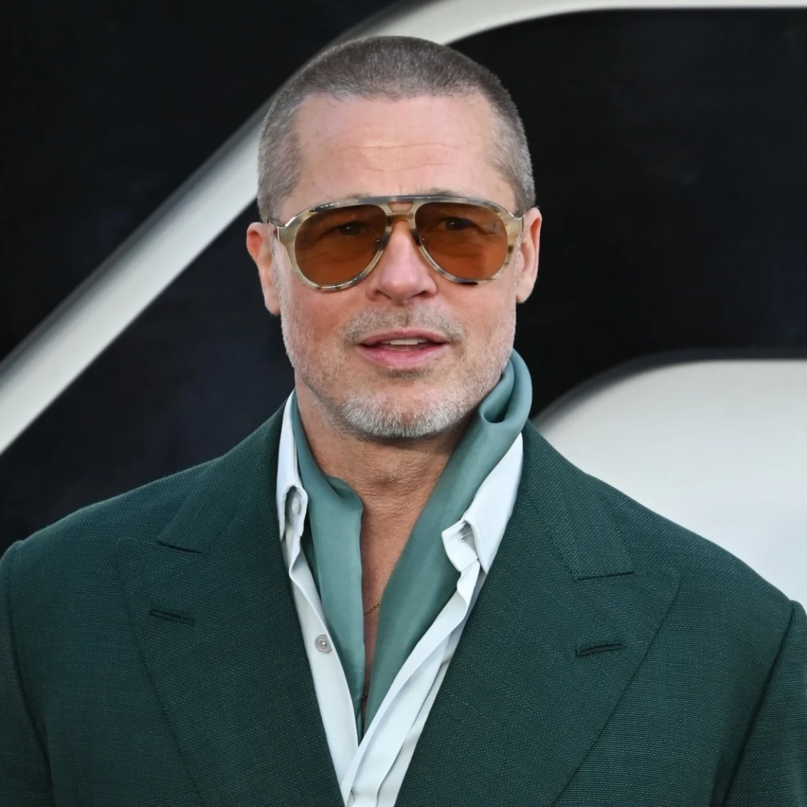 Brad Pitt opgelicht vrouw