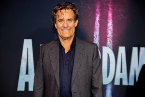 Thumbnail voor Vincent Croiset geeft update na kankerdiagnose: 'Nog wel even zoet mee'