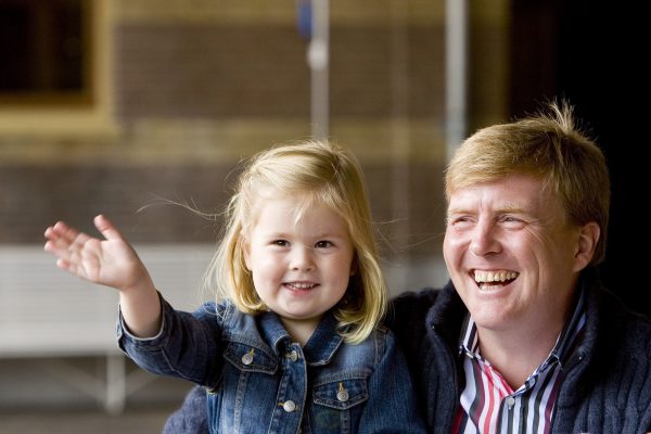 DEN HAAG- FOTOSESSIE-PRINS WILLEM-ALEXANDER EN GEZIN