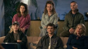 Thumbnail voor Molboekje mag gebruikt worden bij test in 'Wie is de Mol?': 'Bij hoge uitzondering'