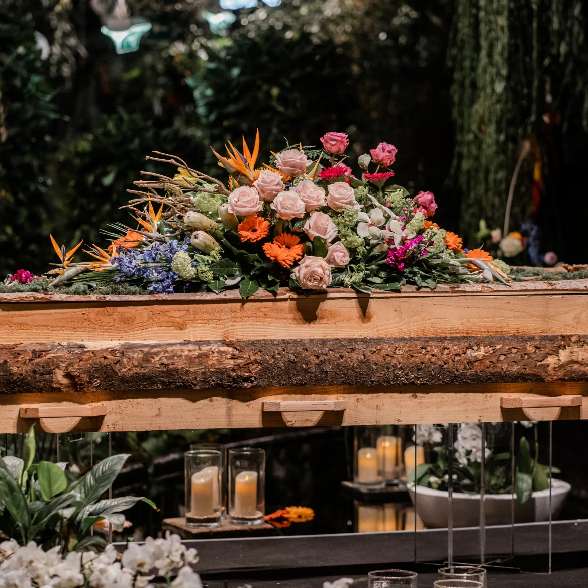 'In één oogopslag zien we het: deze kist te groot is voor het gat op de begraafplaats'