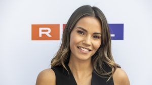 Monica Geuze breekt na zware werkperiode: 'Schuldgevoel naar mijn dochter'