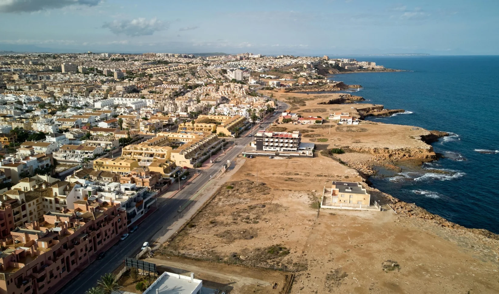 Nederlandse vrouw (50) steekt om zich heen in Spaanse kustplaats Torrevieja