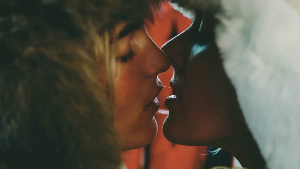 make love not war slogan