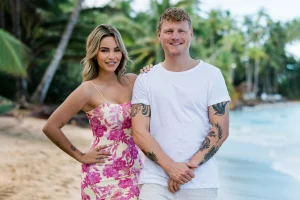 Thumbnail voor Kaj Gorgels rookte tijdens 'Expeditie Robinson': 'We hadden een party'tje met z'n tweeën'