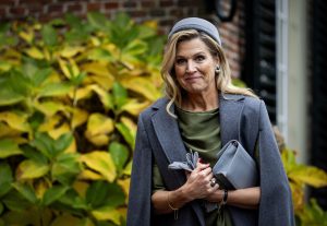 Thumbnail voor Koningin Máxima spreekt vrouwen over geweld en femicide: 'We moeten er veel eerder bij zijn'