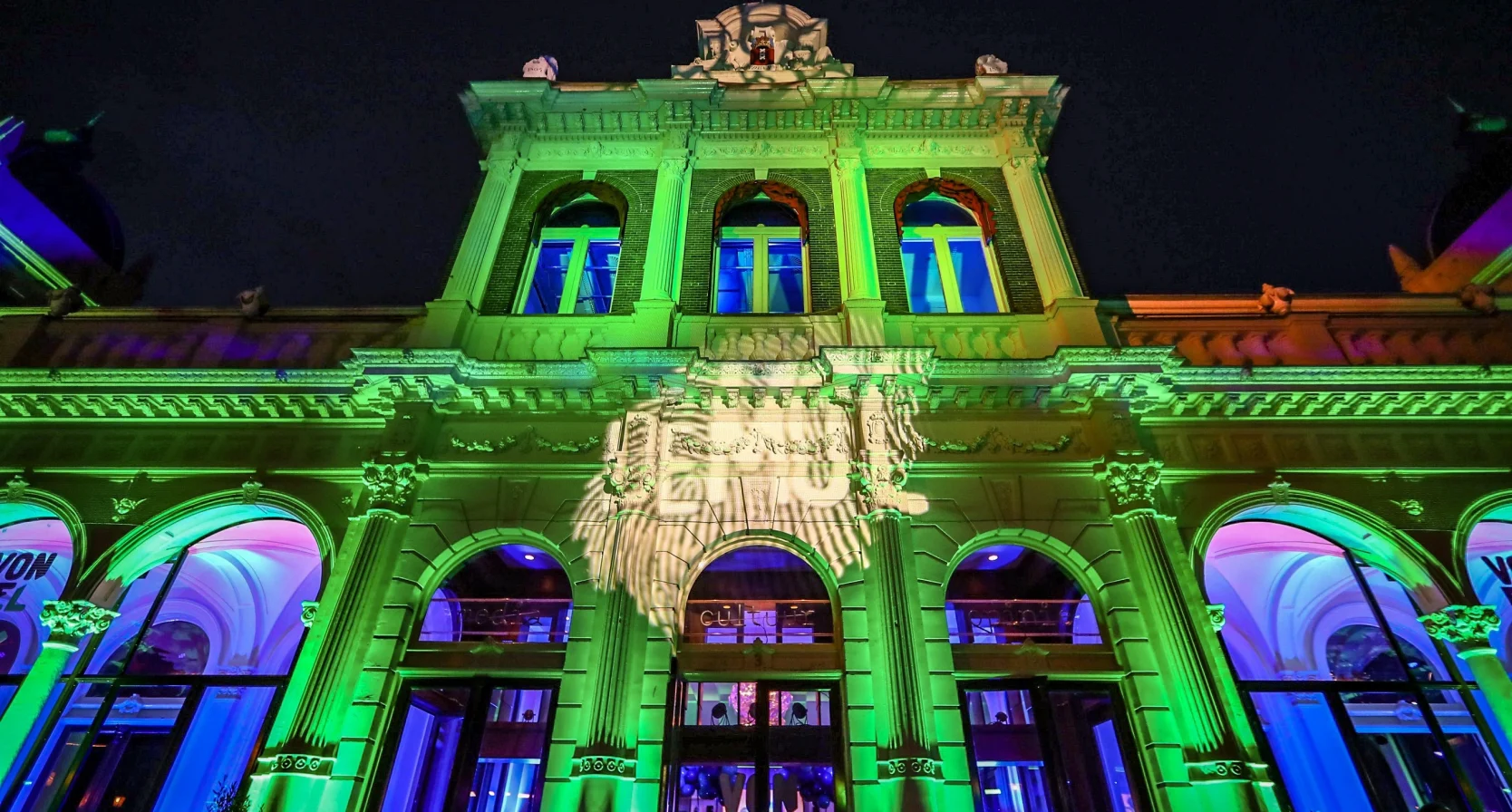 Gebouw finale Wie is de mol | finalisten