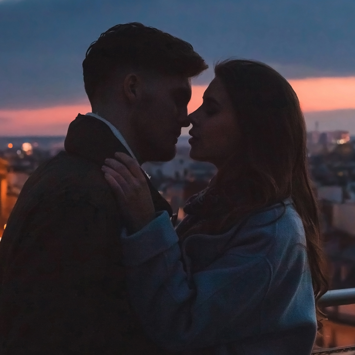 'Mijn hart klopt van opwinding, van opgebouwde spanning. Hij wil me en ik wil hem ook'