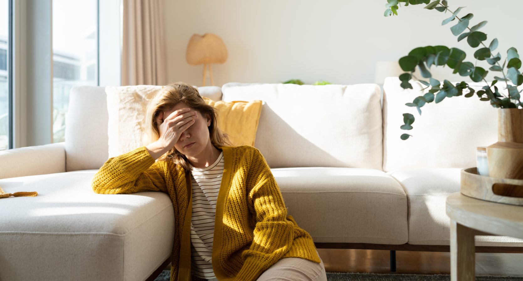 Sanne (42): 'Hij belde met onze zoon en zei: ‘Papa heeft met een andere vrouw gekust’'