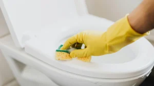 Thumbnail voor Man ontslagen vanwege lang toiletbezoek: soms wel vier uur uur op een dag