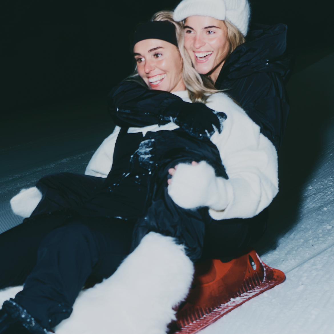 Pien en Jill willen binnen vijf jaar 'zeker' een baby: 'Misschien wel twee'