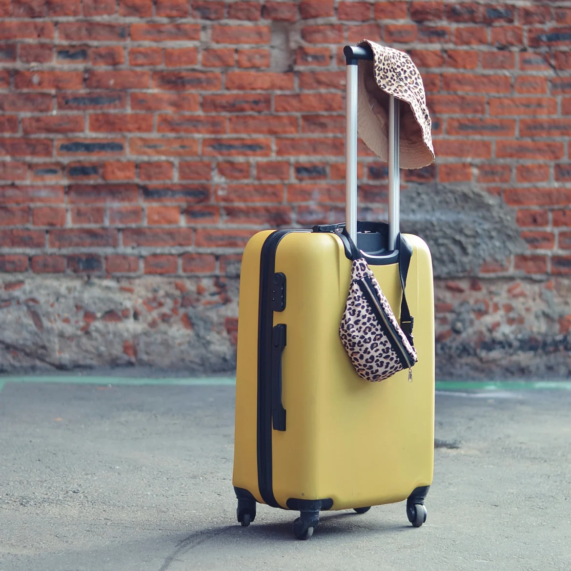 Duizenden koffers gestrand op Schiphol door storing