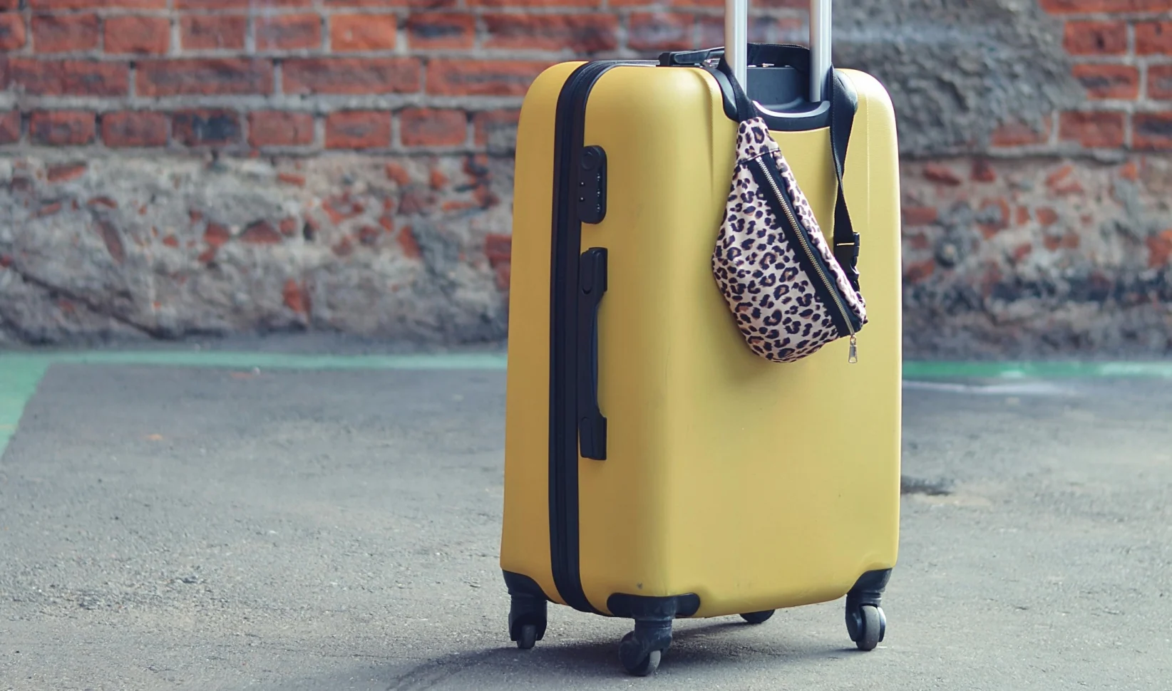 Duizenden koffers gestrand op Schiphol door storing