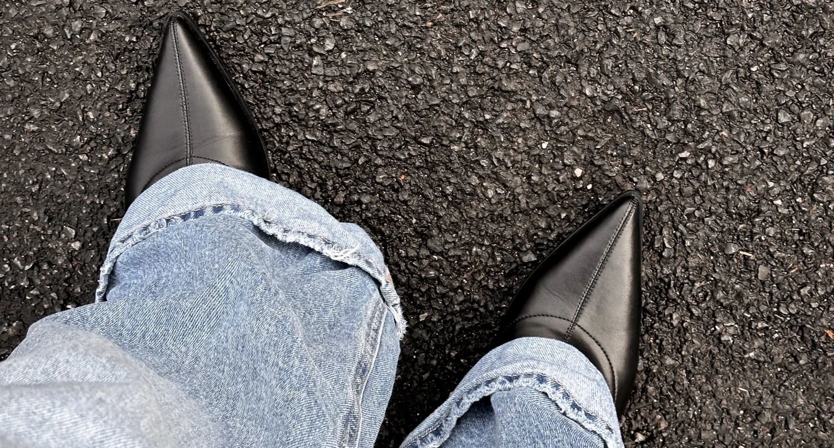 Hoog water bij je nieuwe spijkerbroek? Zó maak je 'm langer