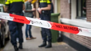 Thumbnail voor Auto ingereden op groep mensen tijdens lichtjesparade in Nunspeet, zeker negen gewonden