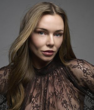 Thumbnail voor Influencer Vivian Hoorn: ‘Mijn lijf voelt kwetsbaar, ik wil sowieso geen seks tijdens dit traject’