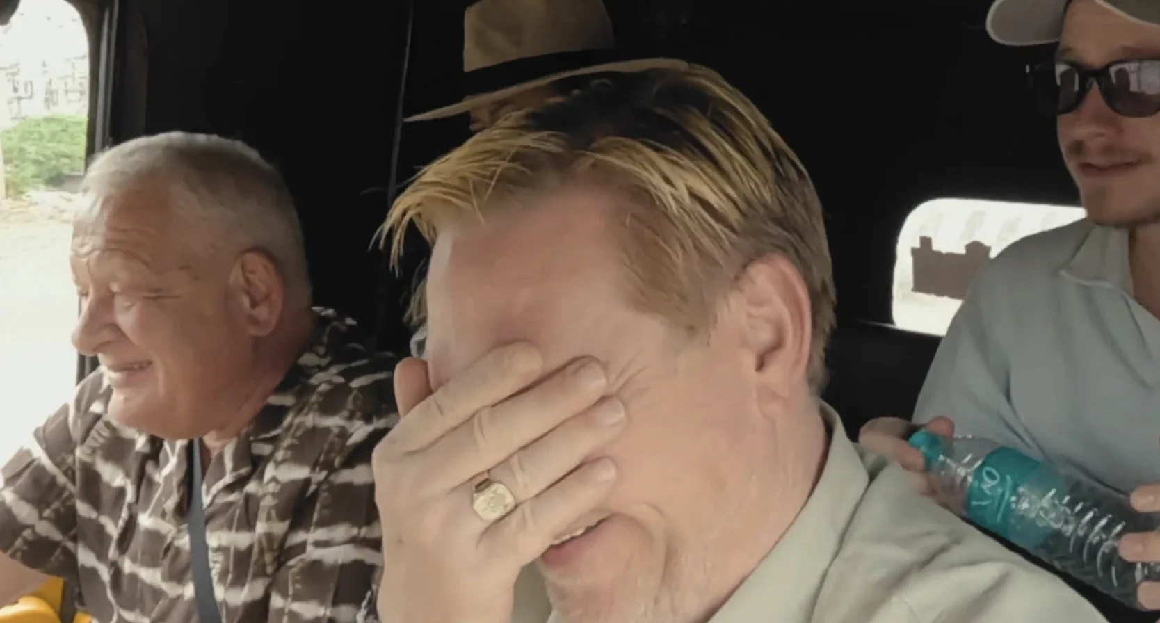 Oos Kesbeke beleeft levensgevaarlijke rit in 'De augurkenkoning in India': 'Het is onbeschrijfelijk'