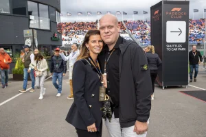 Thumbnail voor Daphne Govers had zwangerschap na breuk met Michael van Gerwen niet verwacht: 'Een wondertje'