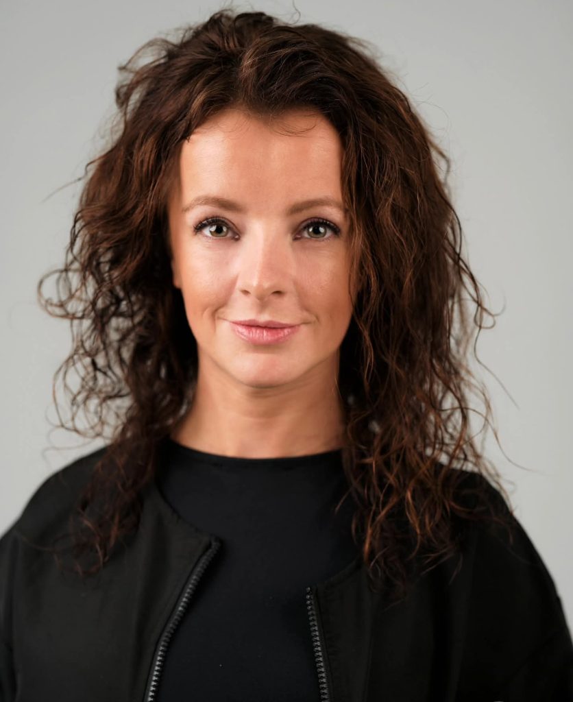 Simone heeft door botafwijking CCD extra tanden en geen sleutelbeenderen: 'Ik wil anderen met CCD vinden en helpen'