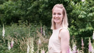 Thumbnail voor Martine beviel met 14 weken van een tweeling: ‘Voor het eerst in m'n volwassen leven huilde ik om mijn moeder’