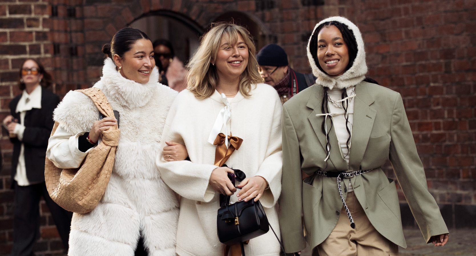 Een keer wat anders dan jeans of een pantalon? Deze broek is een investering waard