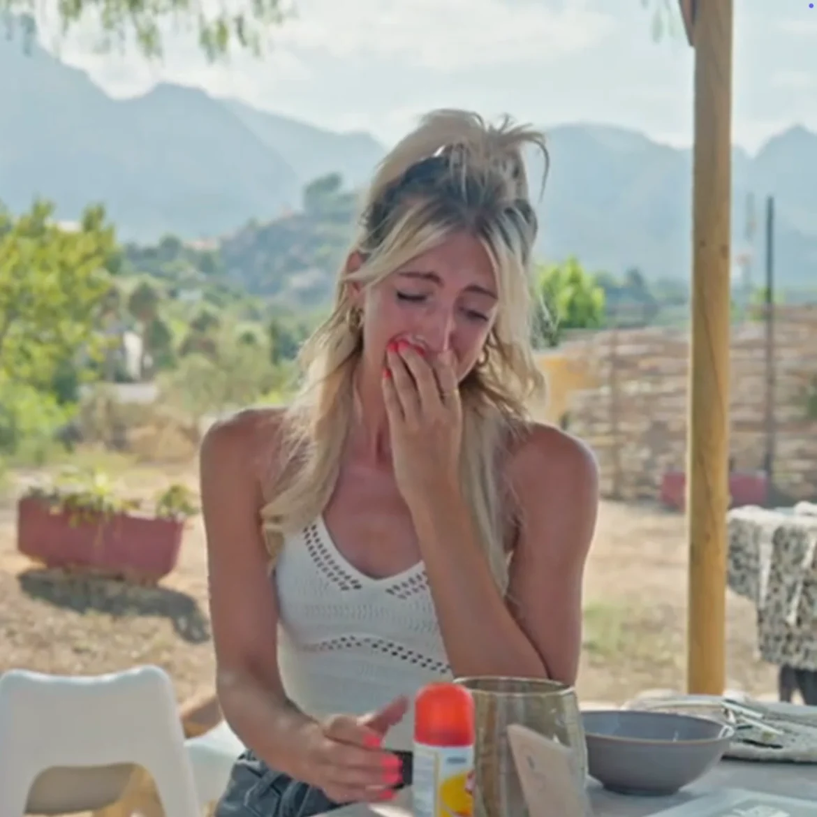 Denise breekt in 'De Hanslers': 'Ik verdien het niet dat ik zo op straat word gezet'