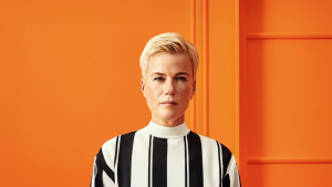 Thumbnail voor Angela Groothuizen en Ellie Lust in nieuw seizoen 'De Reünie': 'Gaat vaak over succesmomenten'