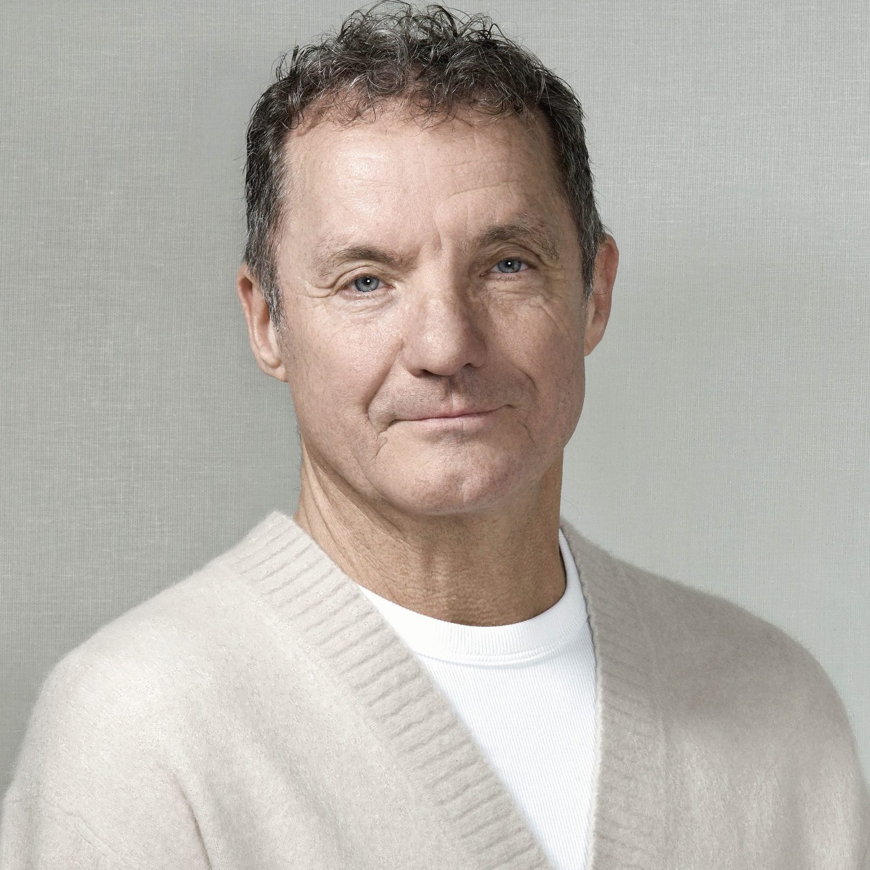 John de Bever is hypochonder: ‘Ik laat twintig keer per jaar mijn bloed prikken’