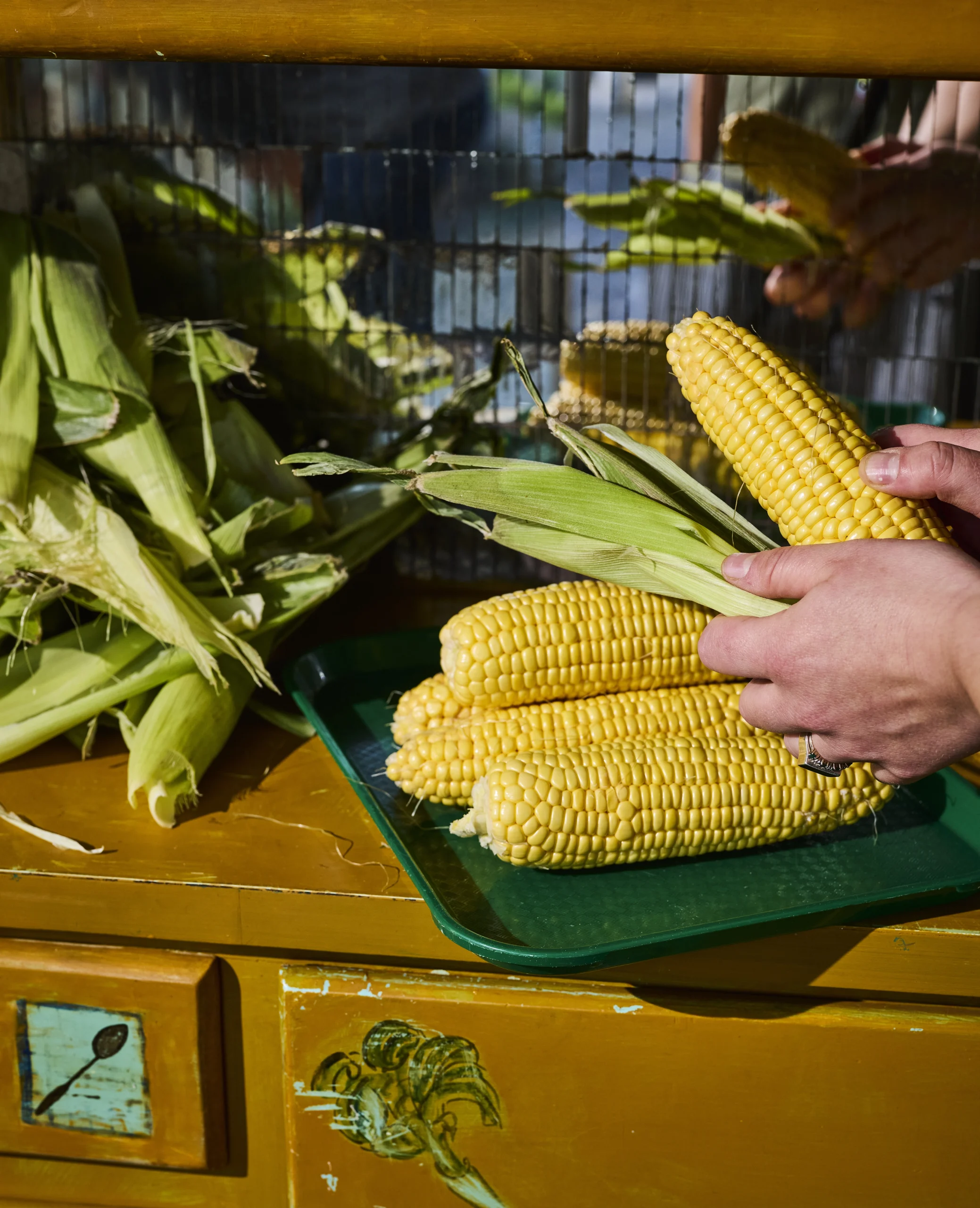 maissoep met gamba's en kabeljauw