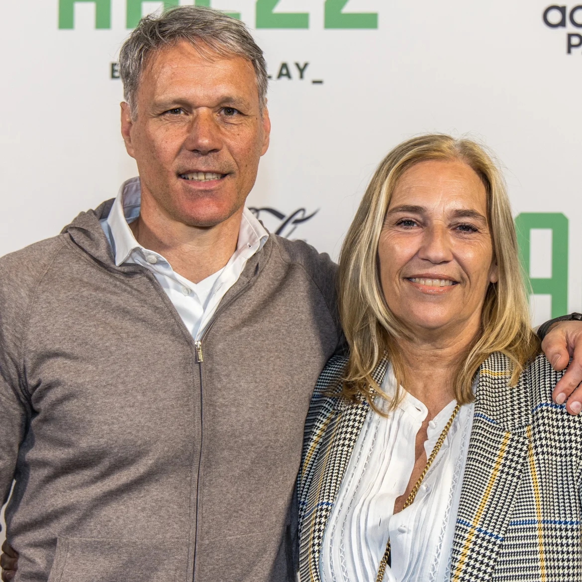 vrouw Marco van Basten ziek