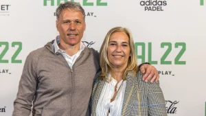 vrouw Marco van Basten ziek