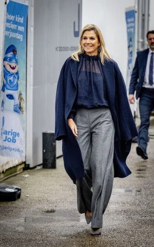 Máxima blauwe blouse