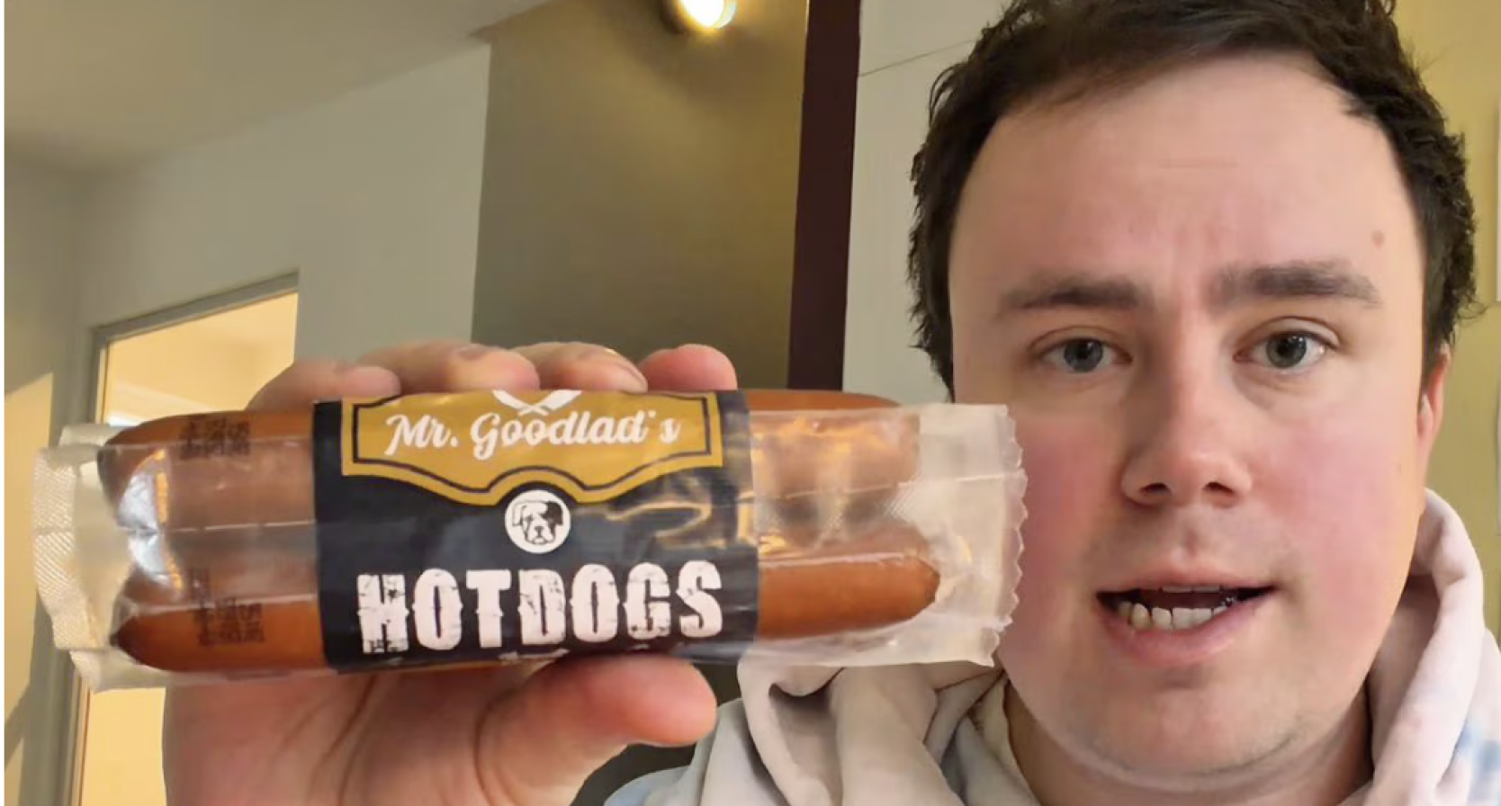 Snackspert eet per ongeluk hotdog voor honden: Albert Heijn belooft extra controles