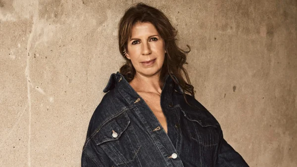 Isa Hoes Lekker Loeren