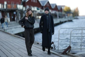 Thumbnail voor Weer eens wat anders: déze jeanskleur geeft je hele garderobe een upgrade