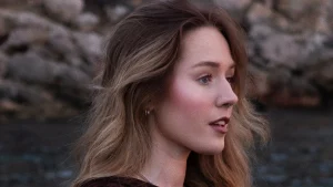 Thumbnail voor 'Mijn lichaam wist al wat mijn hoofd nog niet begreep': Rozemarijn groeit op zonder vader in haar leven