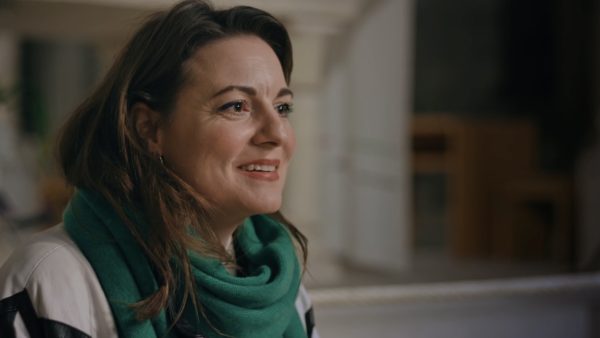 Eva Crutzen duikt in familiegeschiedenis in 'Verborgen verleden': 'Was lang heel pijnlijk'