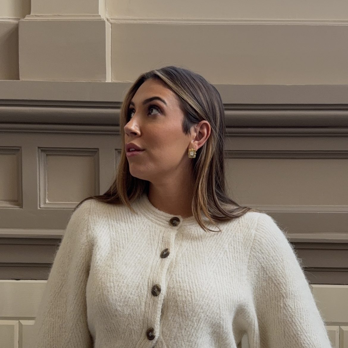 Sheida scheerde haar bakkebaarden: 'Leer van mijn ervaring, doe dat nooit'