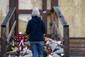 Thumbnail voor Dodental brand Crans-Montana stijgt: 18-jarige Zwitser overlijdt aan verwondingen