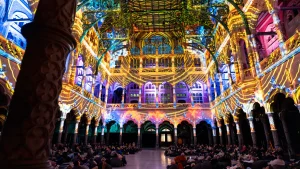 audiovisuele ervaring in de oosterkerk in amsterdam, een van onze uitjes voor de voorjaarsvakantie