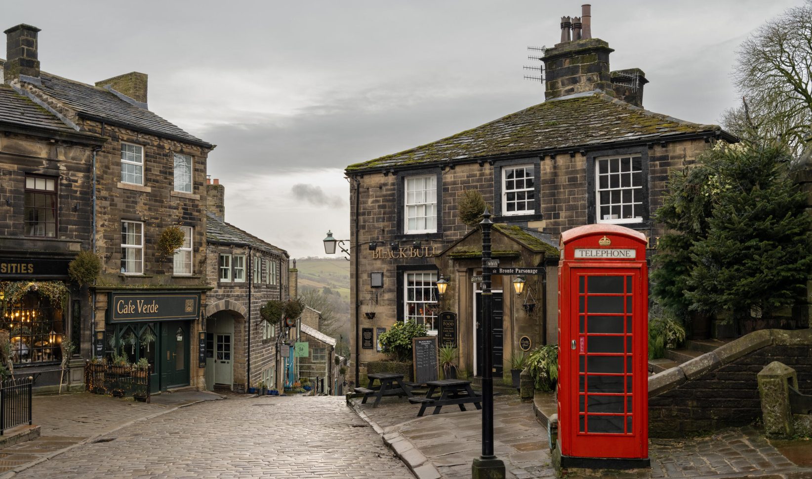 wuthering heights, film, airbnb overnachten