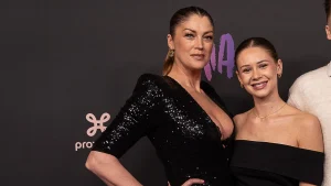 Thumbnail voor Kelly Pfaff over vrouwenveiligheid: 'Hij deed plots zijn jas open'