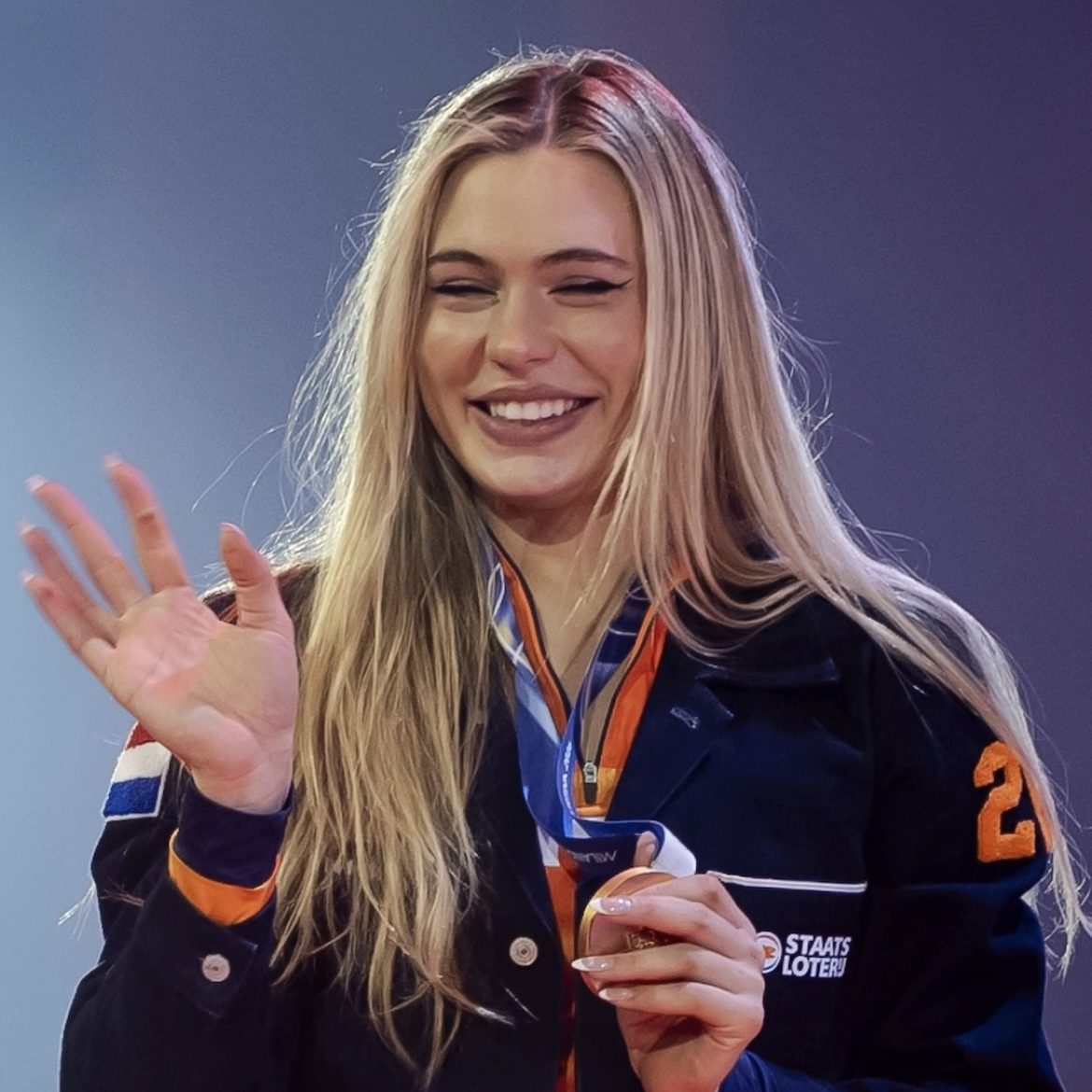 Jutta Leerdam bij huldiging Olympische Spelen waar Diggy Dex ook bij was