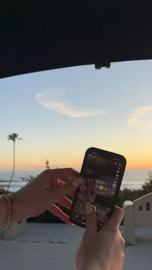 Thumbnail voor Vergeet je vaak door te geven dat je veilig bent thuisgekomen? Deze Snapchat-functie redt je