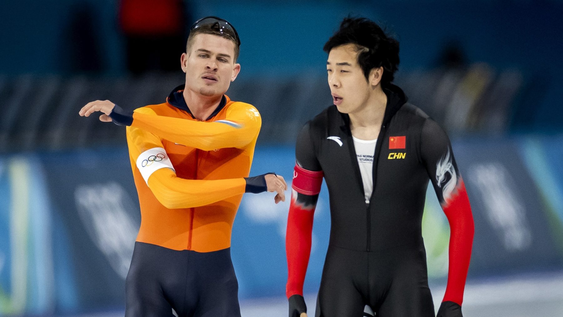 Joep Wennemars en Ziwen Lian op het ijs