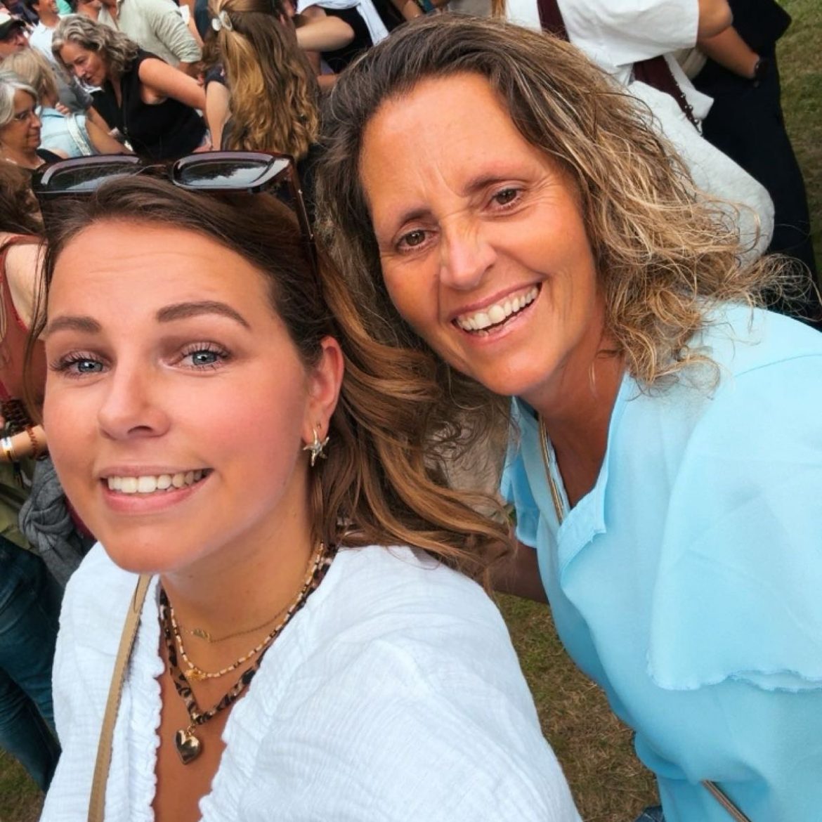 De moeder van Noëlle draagt haar baby: 'Ze twijfelde geen seconde toen ik het vroeg'