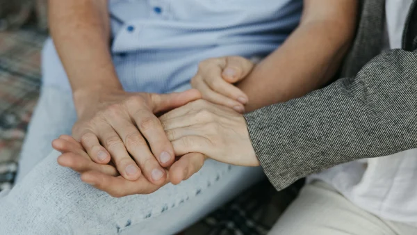 Diana sandwich-mantelzorger voor moeder en zoon