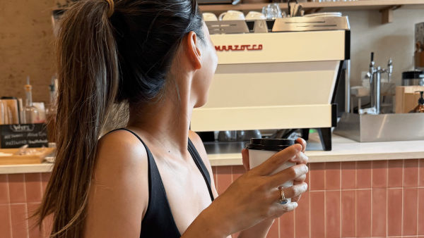 Emma liep na 20 minuten weg bij haar date: 'Liegen trek ik niet'